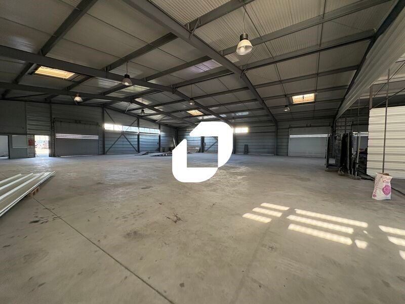 A proximité immédiate de la sortie de rocade 25, 