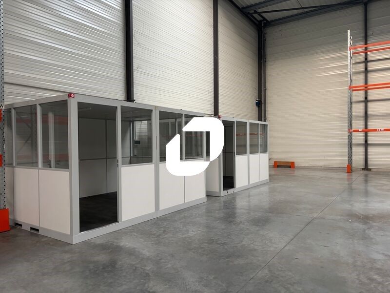 RARE ! Au sein de la zone logistique, IMMPROVE vo