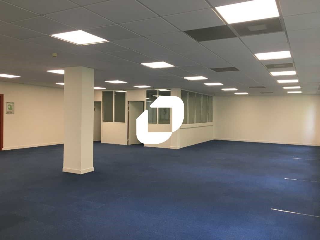 Immprove, vous propose une belle superficie de bu