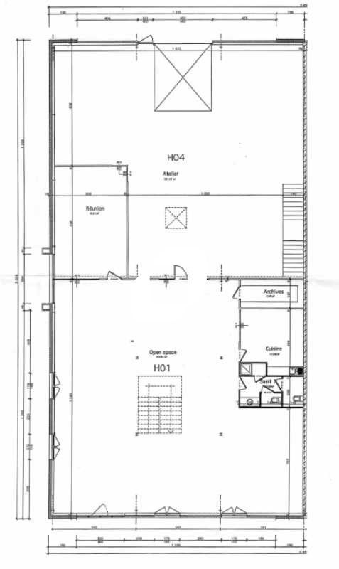 Location entrepots 870 m² non divisibles