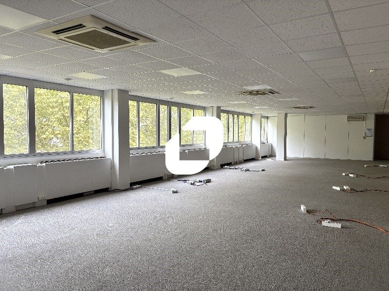 Immprove vous propose plusieurs surfaces de burea