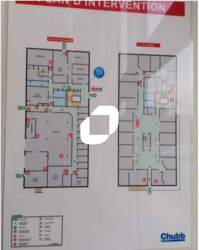 Location entrepots 1730 m² non divisibles