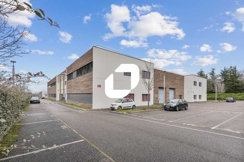 Immprove vous propose un local d'activité à louer