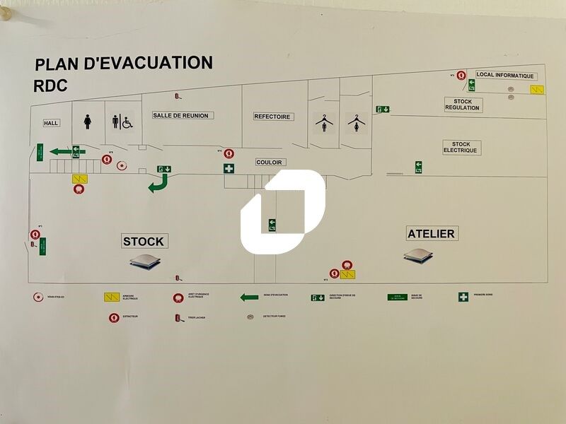 Location entrepots 1762 m² divisibles à partir de 274 m²