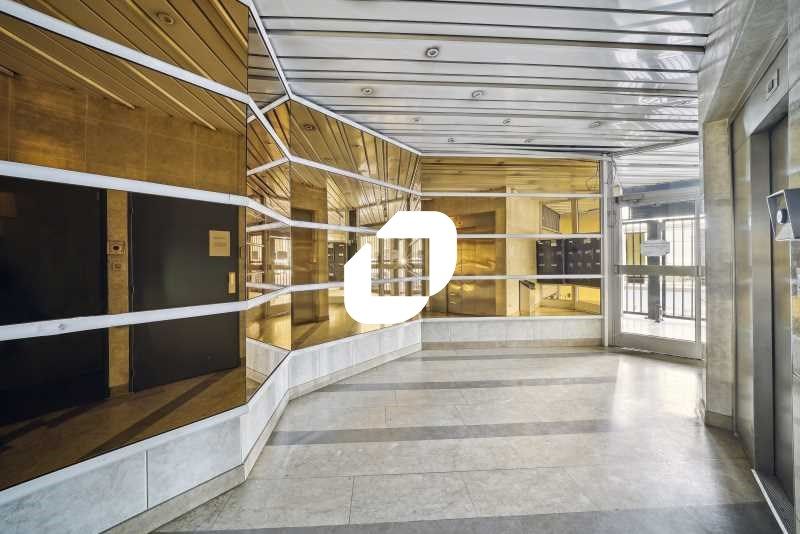 A proximité immédiate des Quai Claude Bernard au 