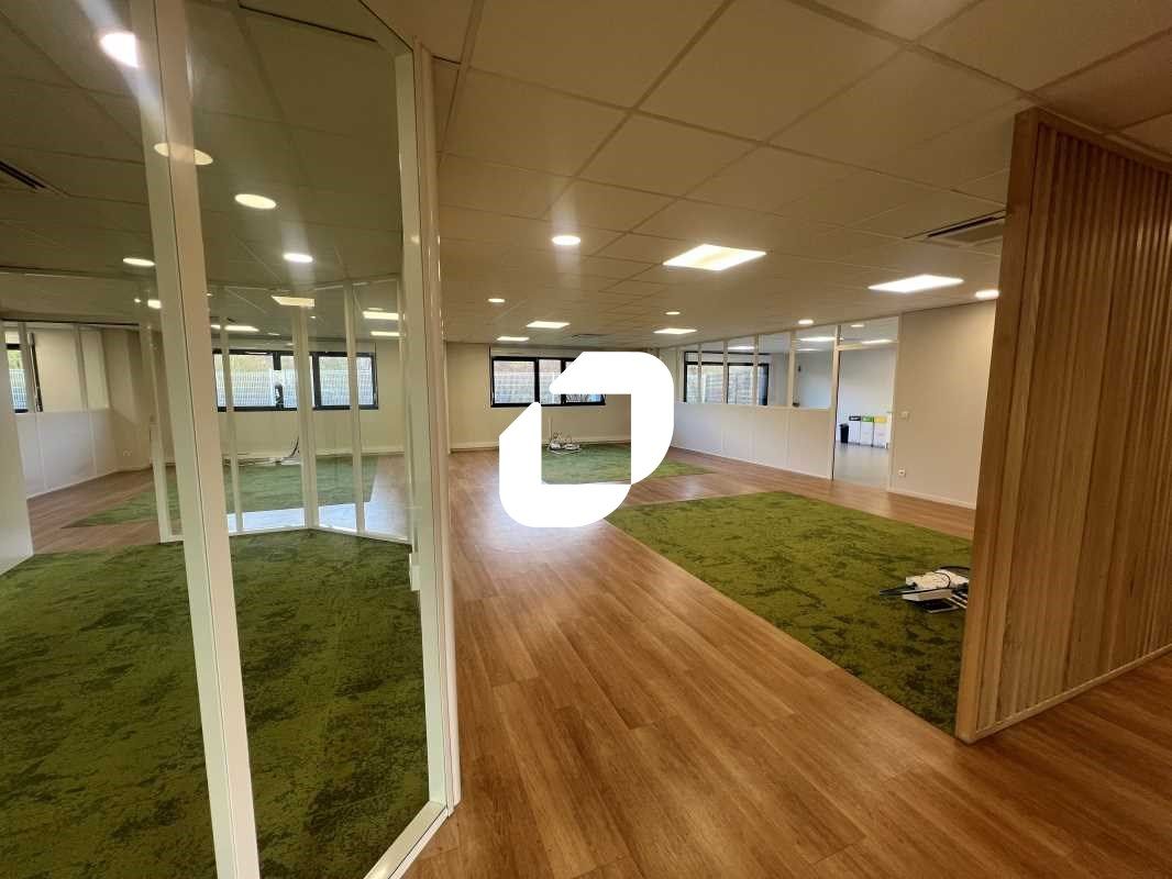 IMMPROVE vous propose des bureaux à la vente de 3