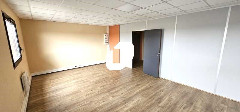 IMMPROVE vous propose, à Courrières, une surface 