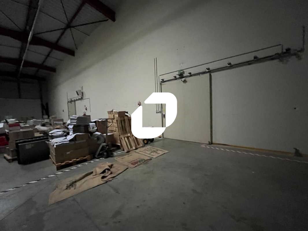 Immprove vous propose, en exclusivité, un entrepô