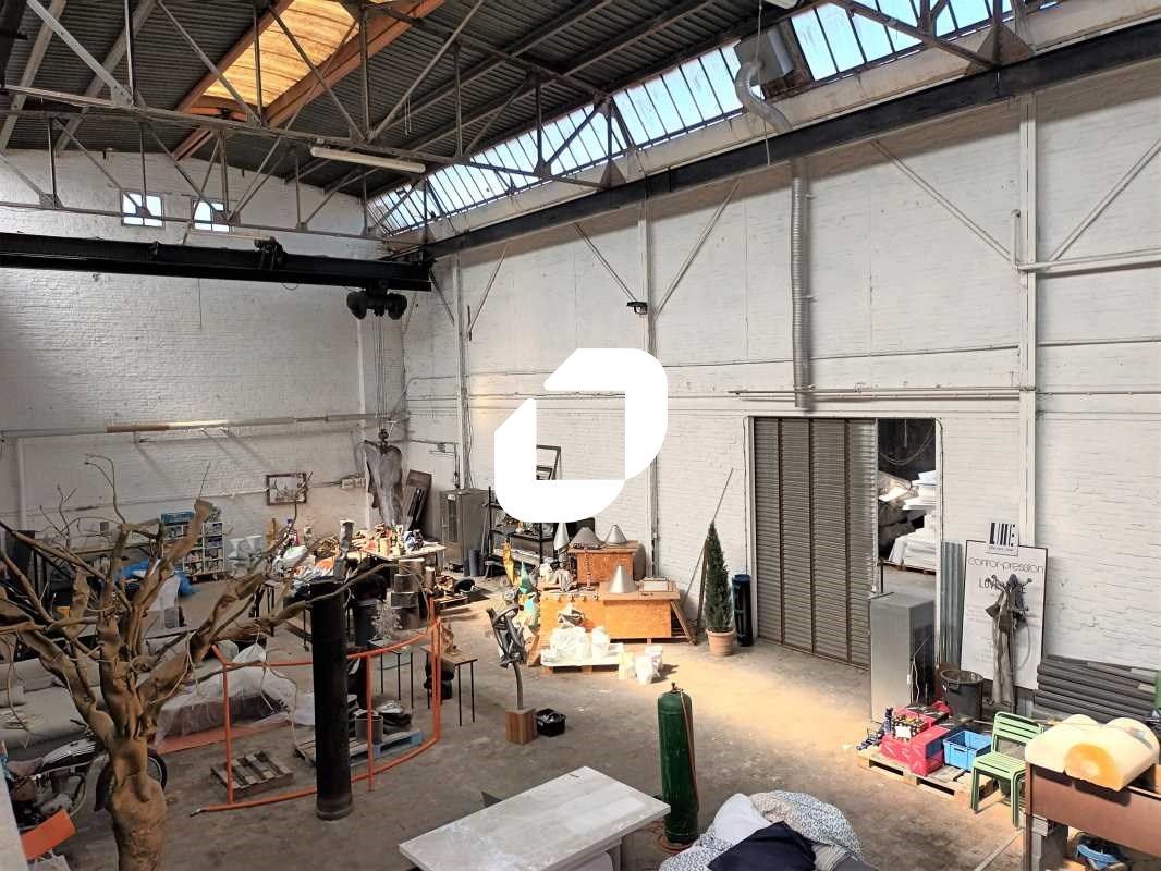 Immprove vous propose, à vendre des locaux d'acti