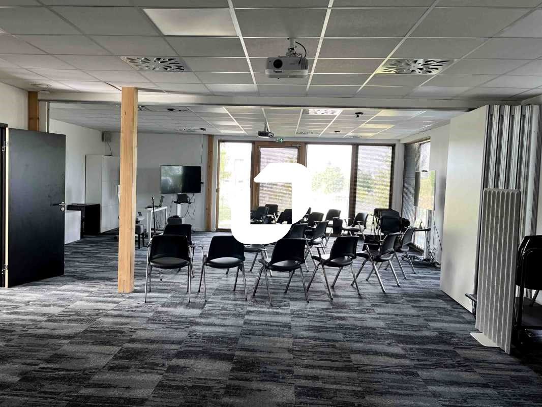 Immprove vous propose à la vente une surface de b