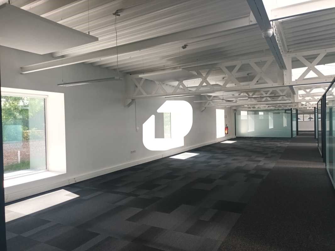 Immprove vous propose des surfaces de bureaux à l