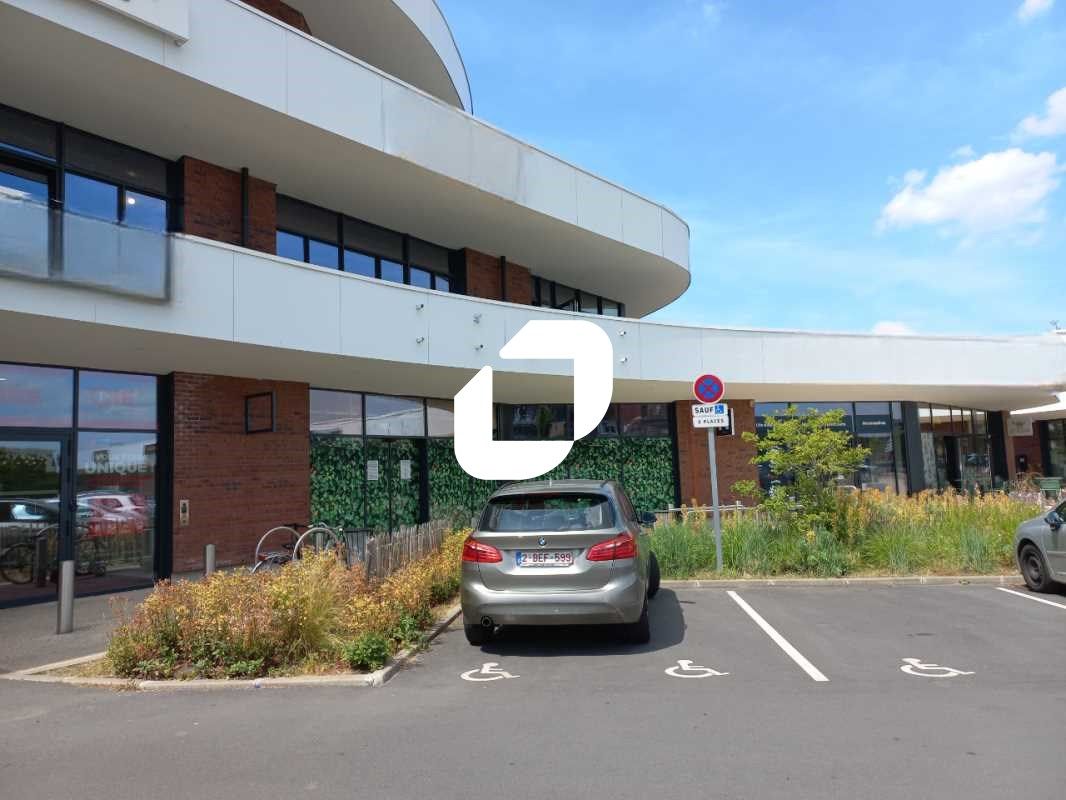 Immprove vous propose des locaux commerciaux à La