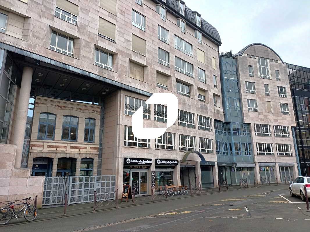 Immprove vous propose un plateau de bureaux de 1 