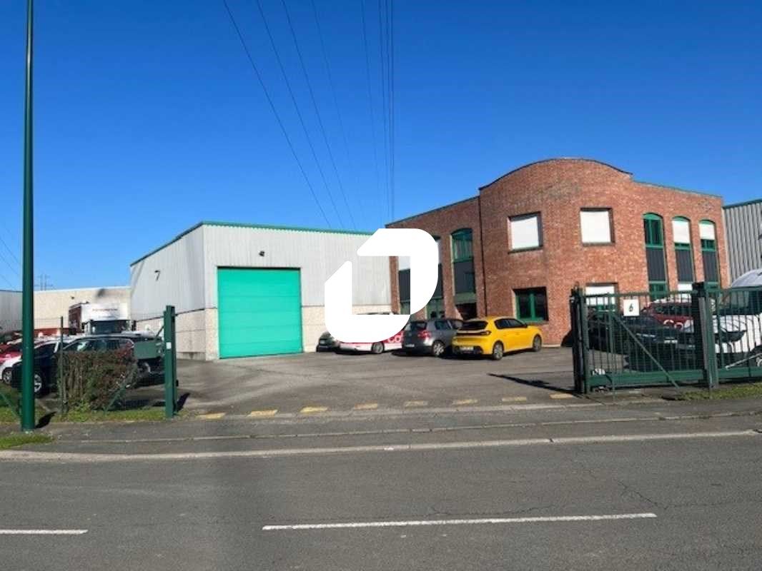 Immprove vous propose un bâtiment indépendant dis