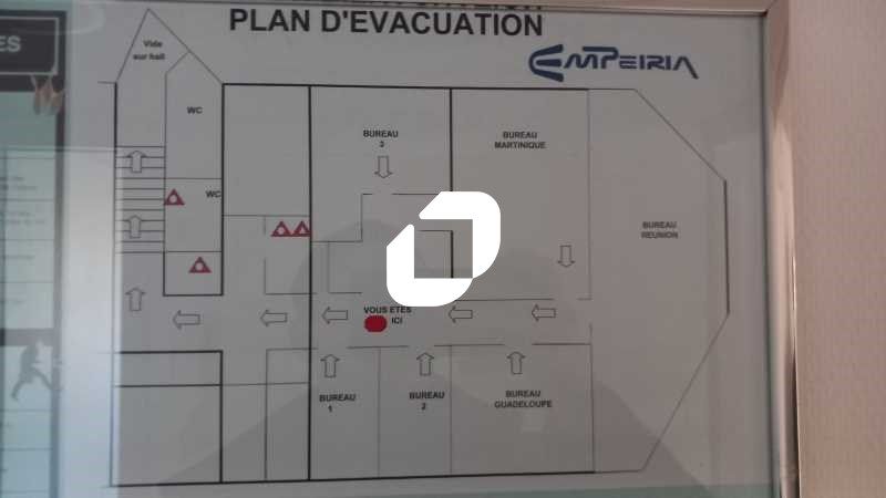 Location bureaux 204 m² non divisibles