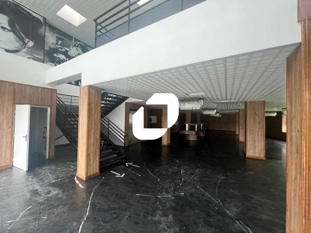 Immprove vous propose à la location, un local de 