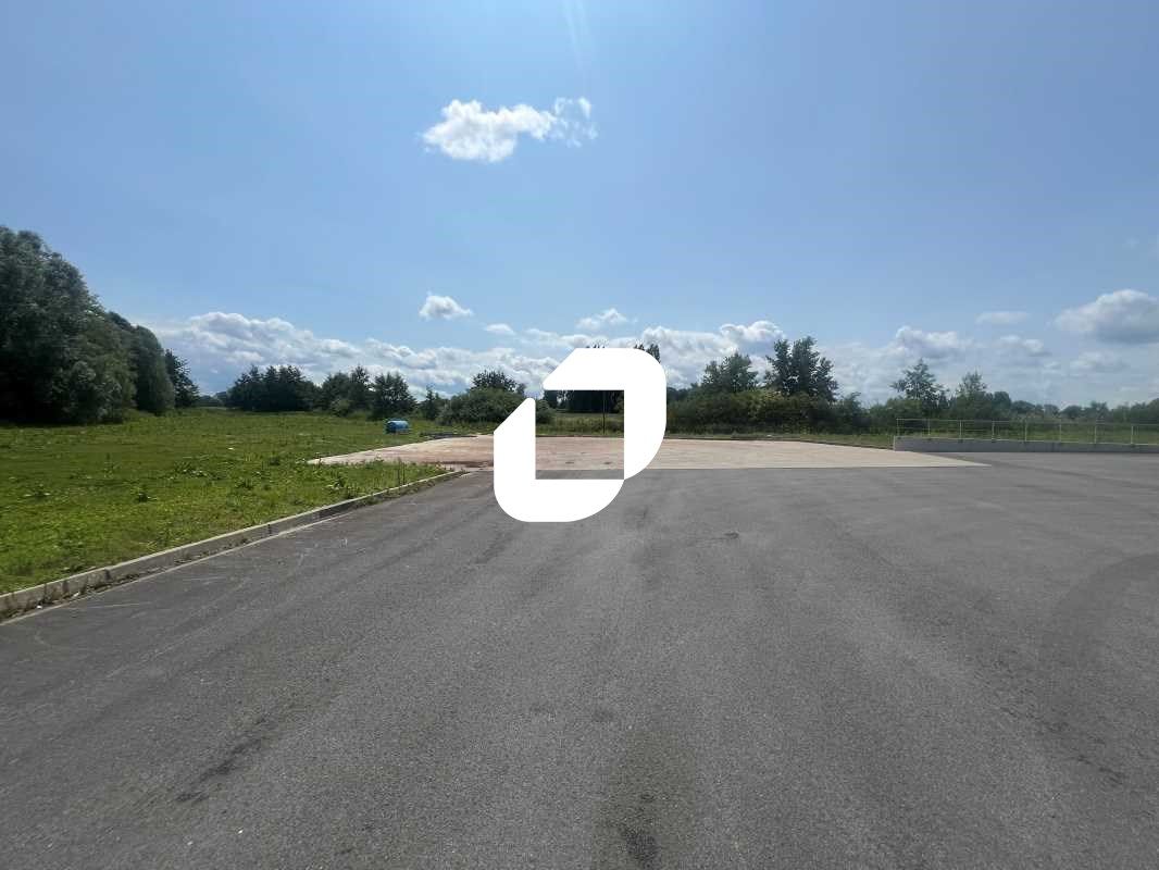 IMMPROVE vous propose, à la location un bâtiment 