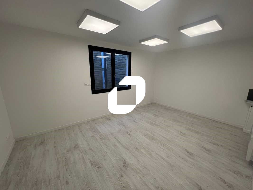 Immprove vous propose, à la location, une surface