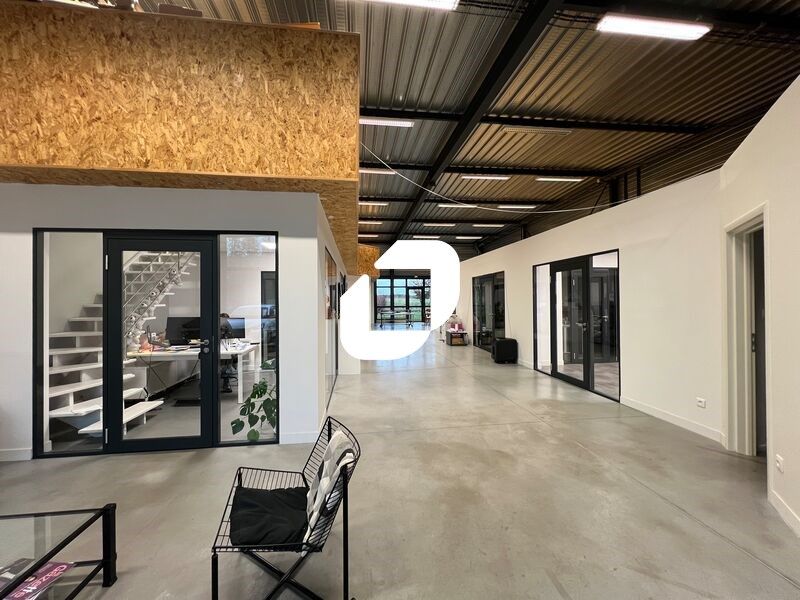 Immprove vous propose à la location, une cellule