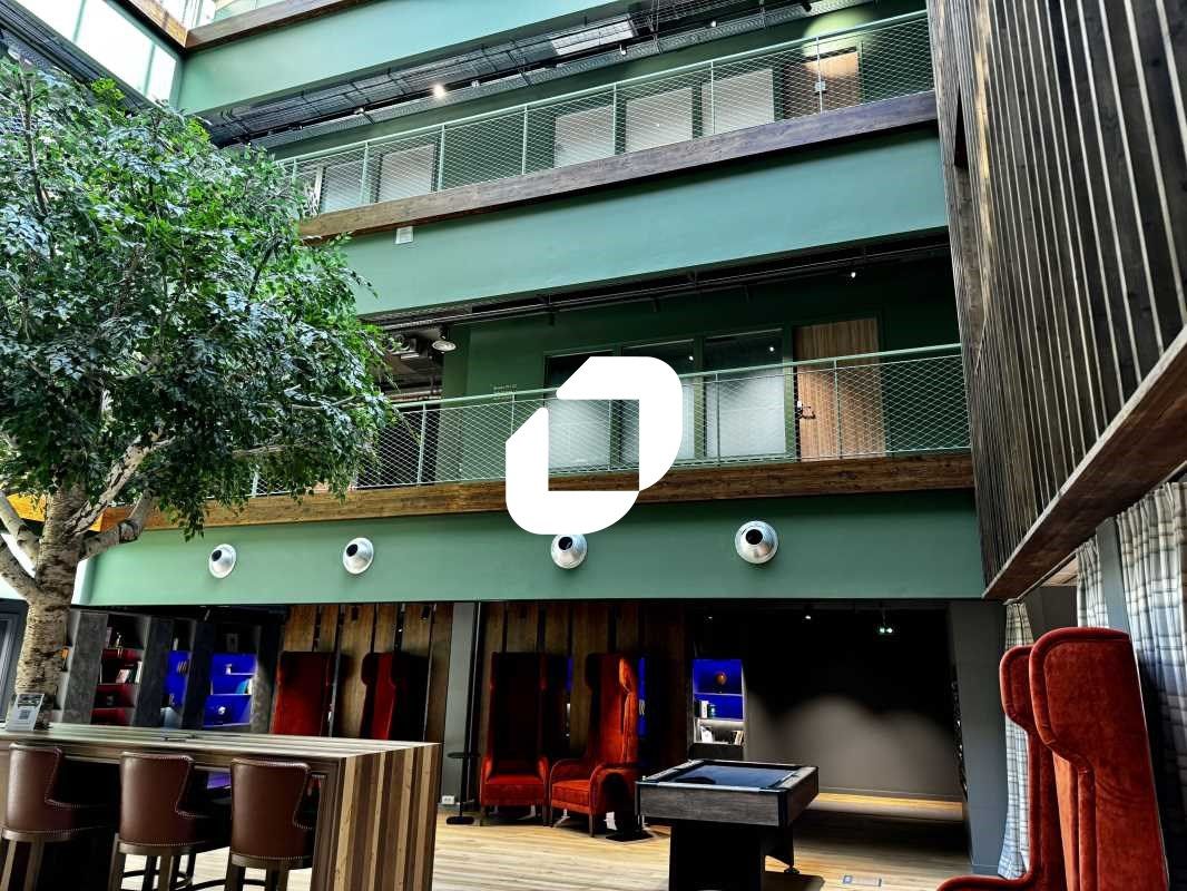 À la recherche d'un espace de bureau moderne et f