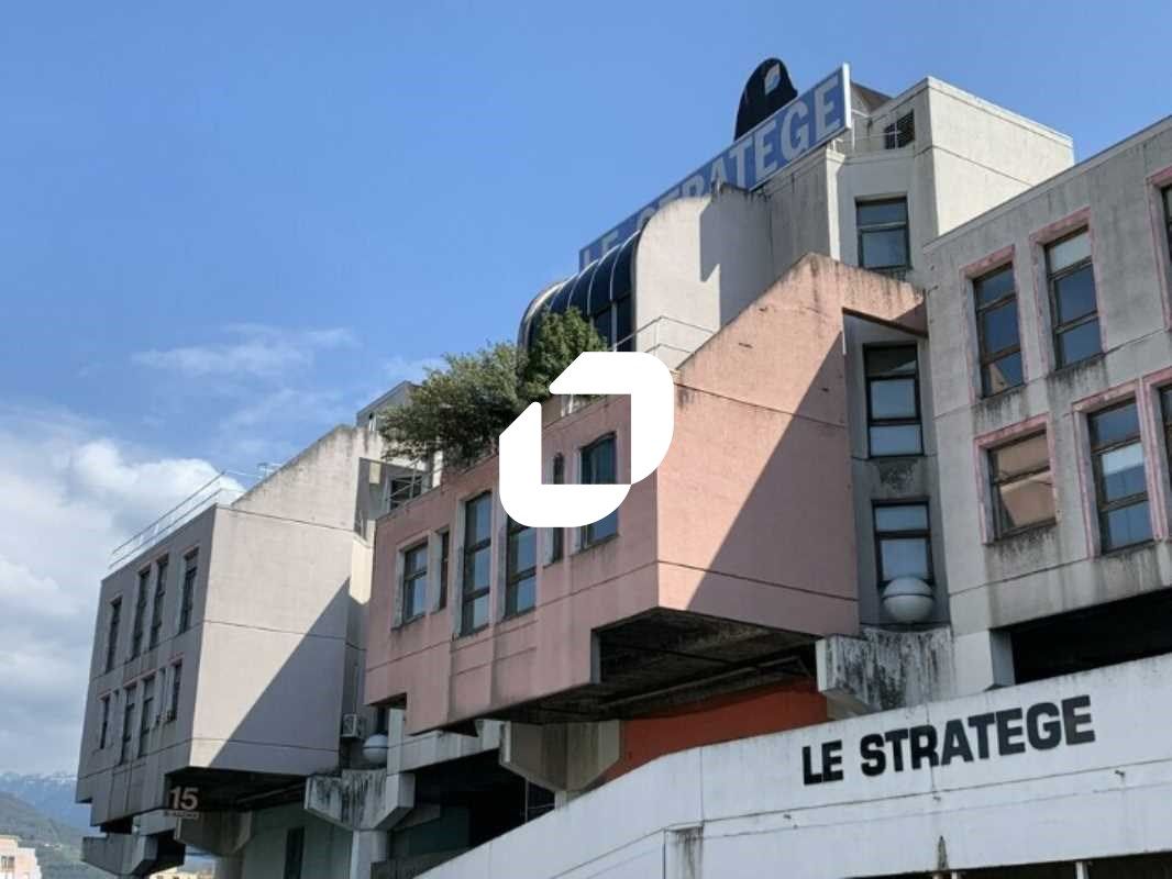 A Echirolles, à proximité de l'A480 et N87, Immpr