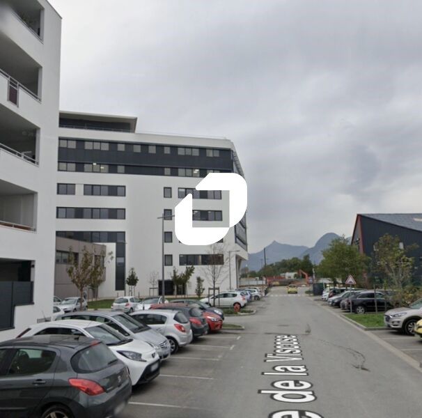 Immprove vous propose à la location dans un immeu