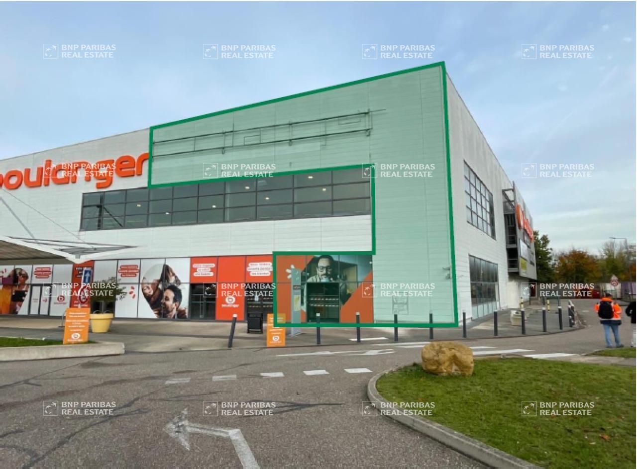 Location Local commercial 2251 m² non divisibles 57070 Metz
