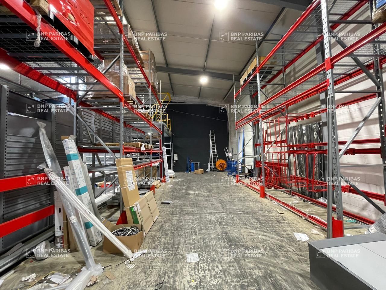 1630 m² pour ce activité en location à Toulouse