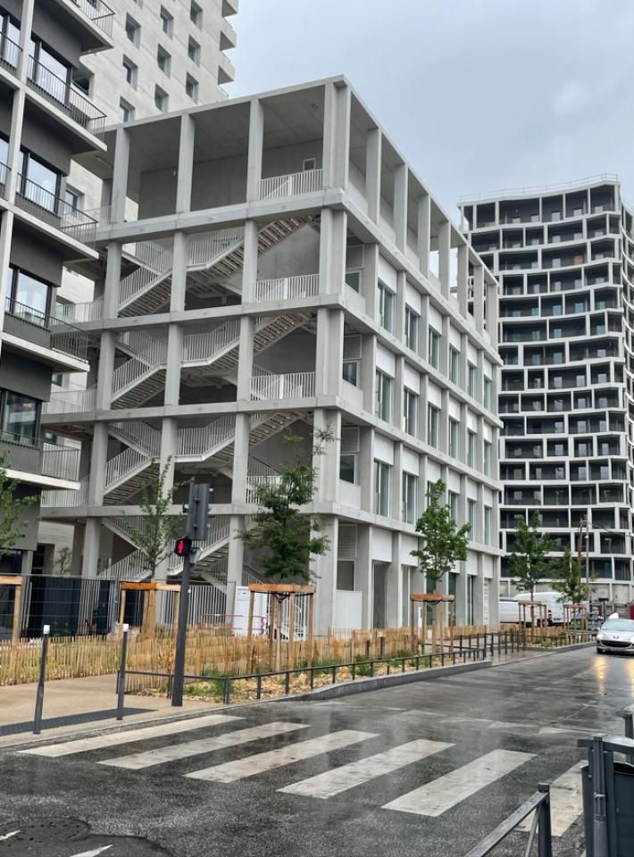 648 m² pour ce bureaux en vente à Lyon