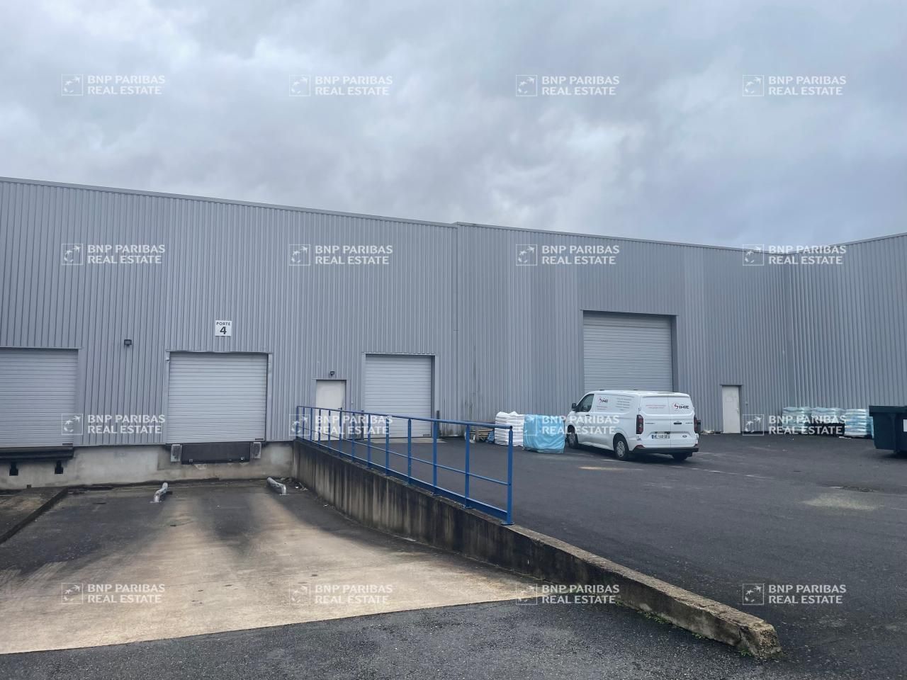Location Activité 2000 m² non divisibles 45160 Olivet