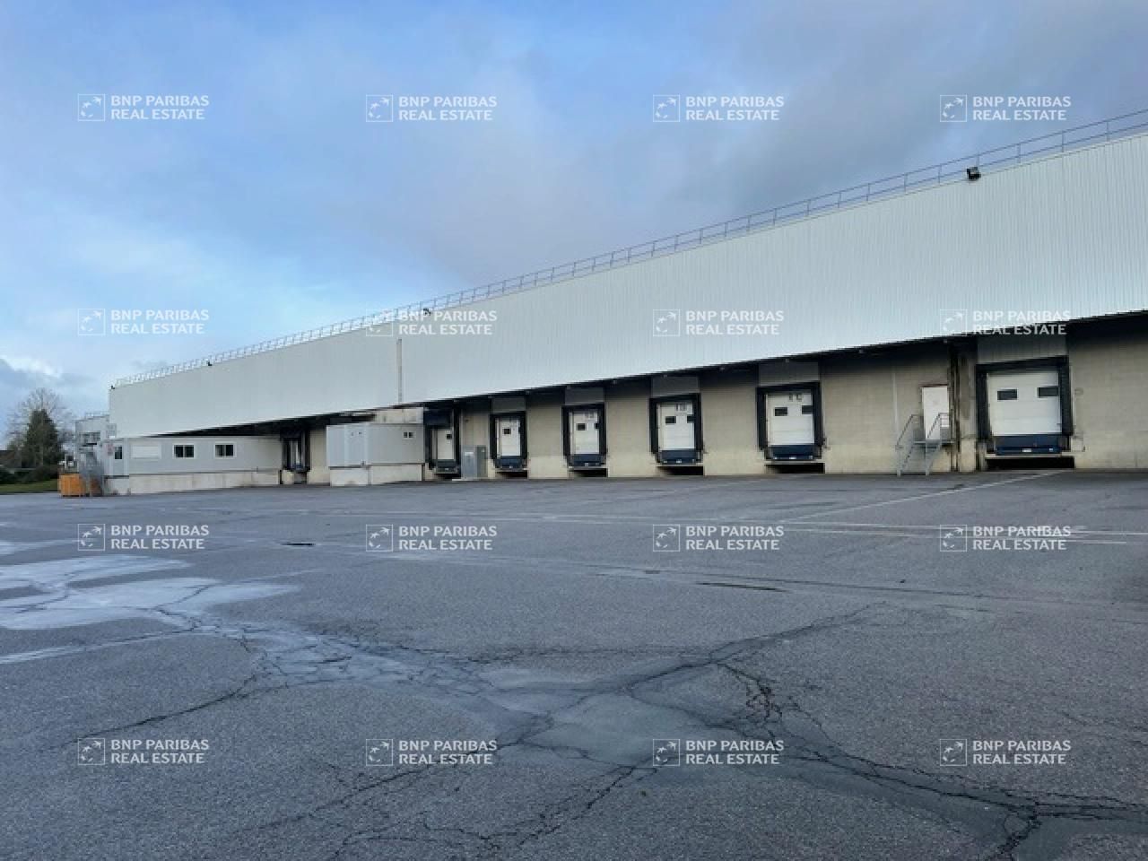 Location Entrepôts classe A 17458 m² non divisibles 56920 Saint-gérand-croixanvec