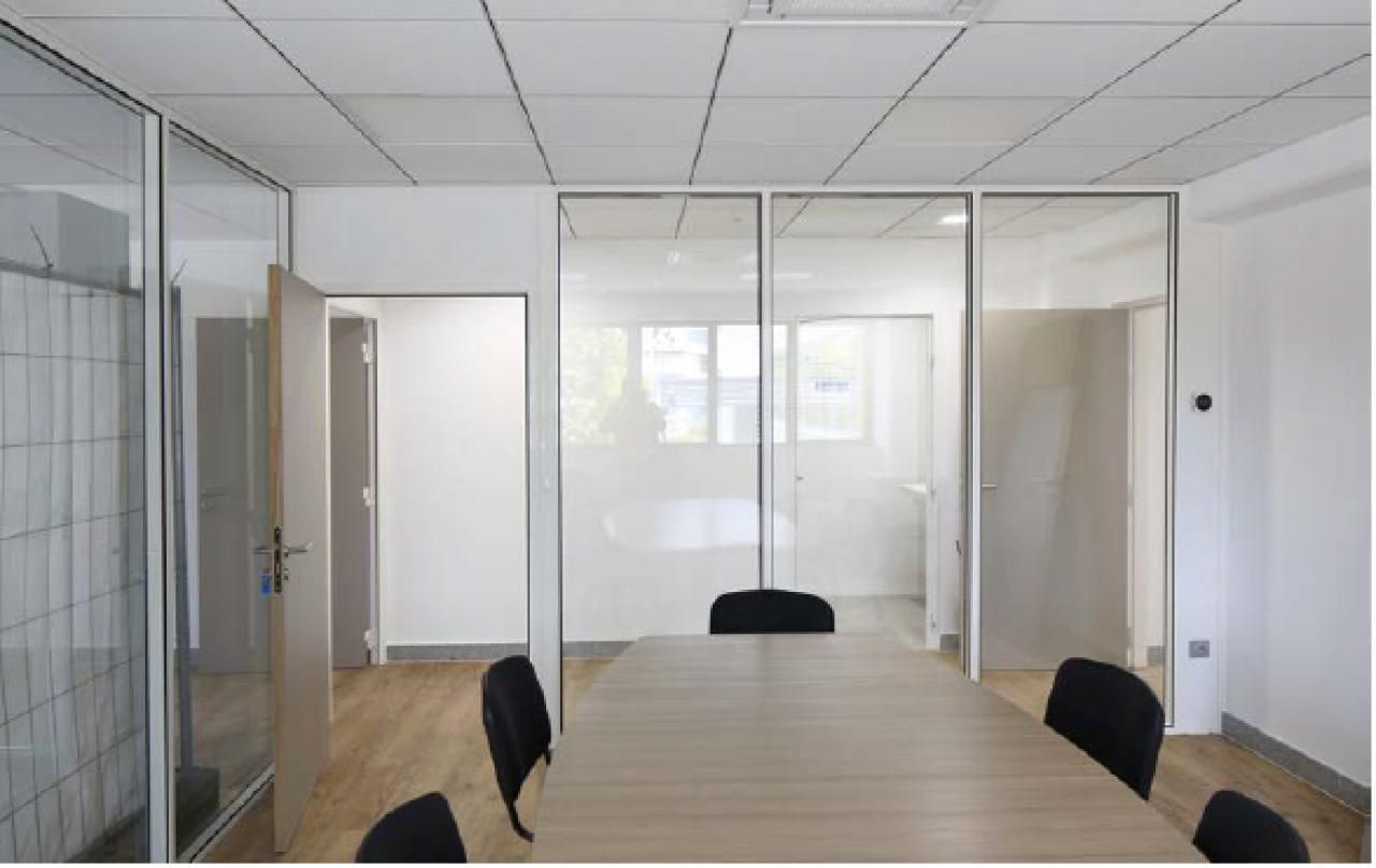 Location PME-PMI 815 m² non divisibles 93170 Bagnolet