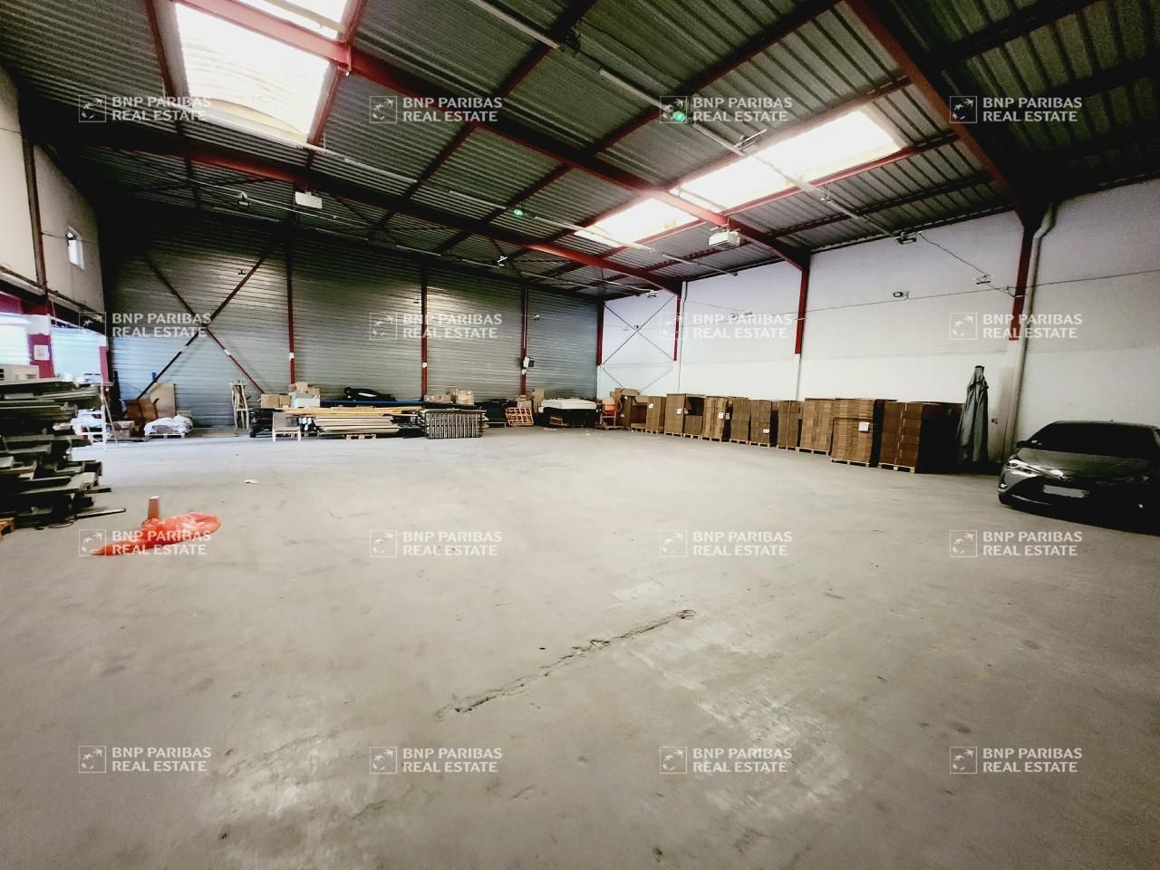 2595 m² pour ce pme-pmi en location à Créteil