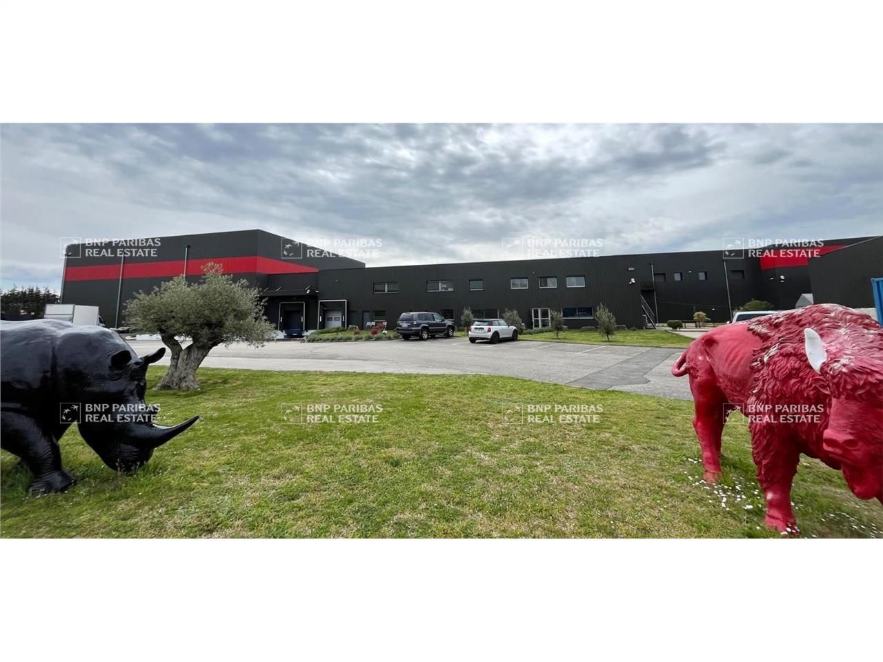 5231 m² pour ce activité en vente à Saint-étienne-de-saint-geoirs