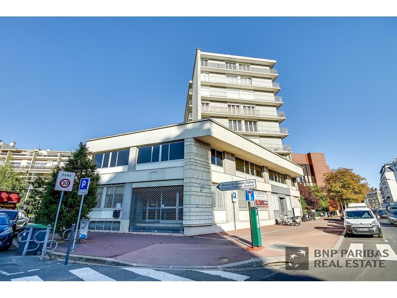 Location Bureaux 2210 m² divisibles 92130 Issy les moulineaux