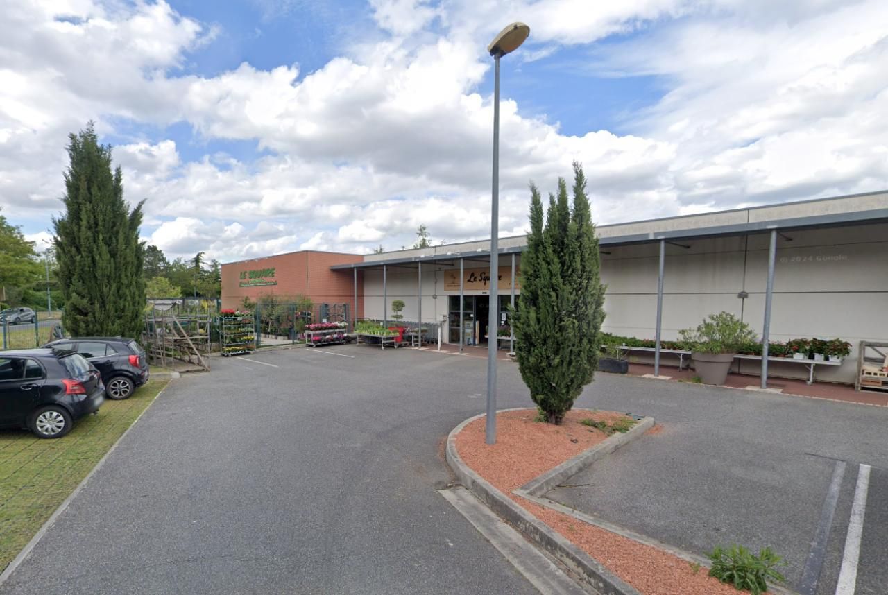 714 m² pour ce local commercial en location à Castanet-tolosan