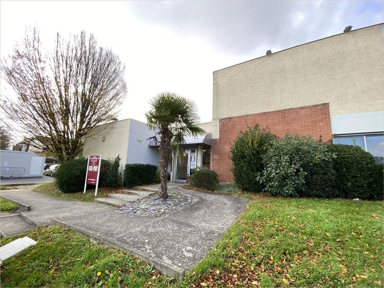 Locaux professionnels à la vente, au coeur de CAS