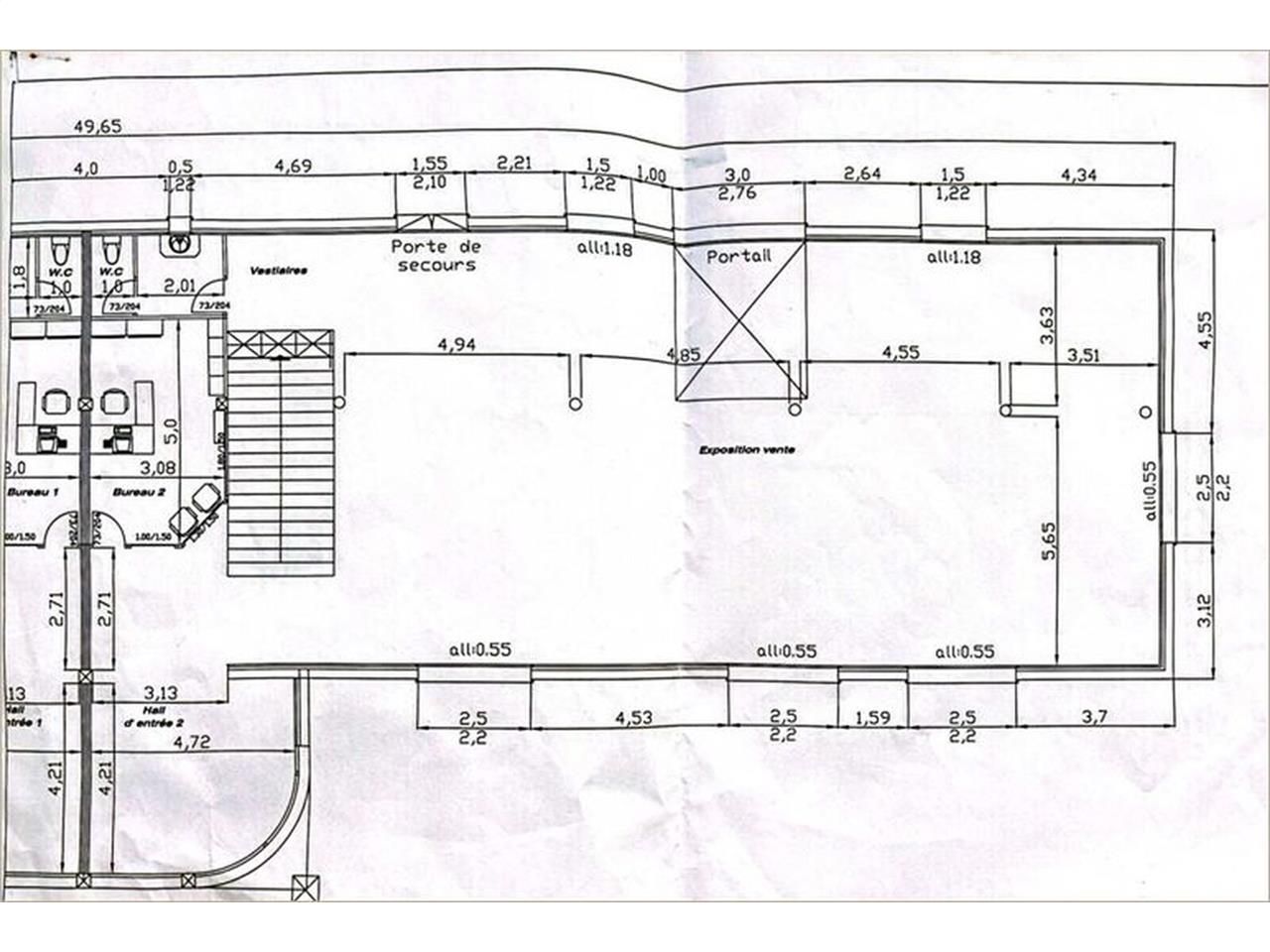 Immeuble indépendant à usage professionnel propos