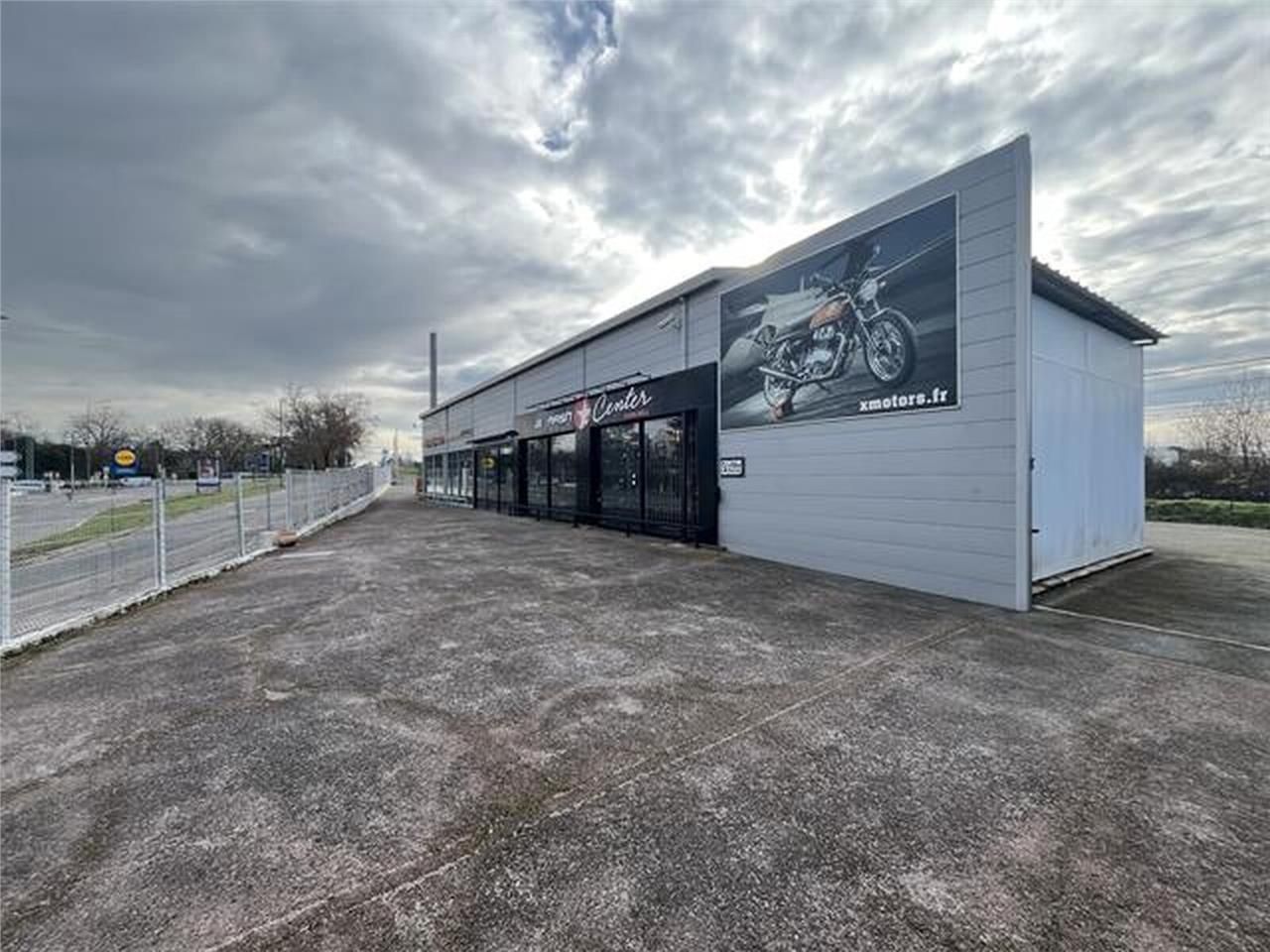 Local commercial et d'activités à vendre, idéalem