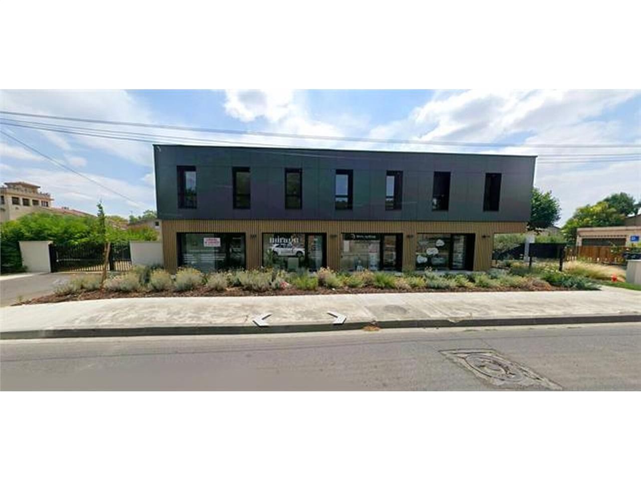 Local commercial disponible au sein d'un immeuble