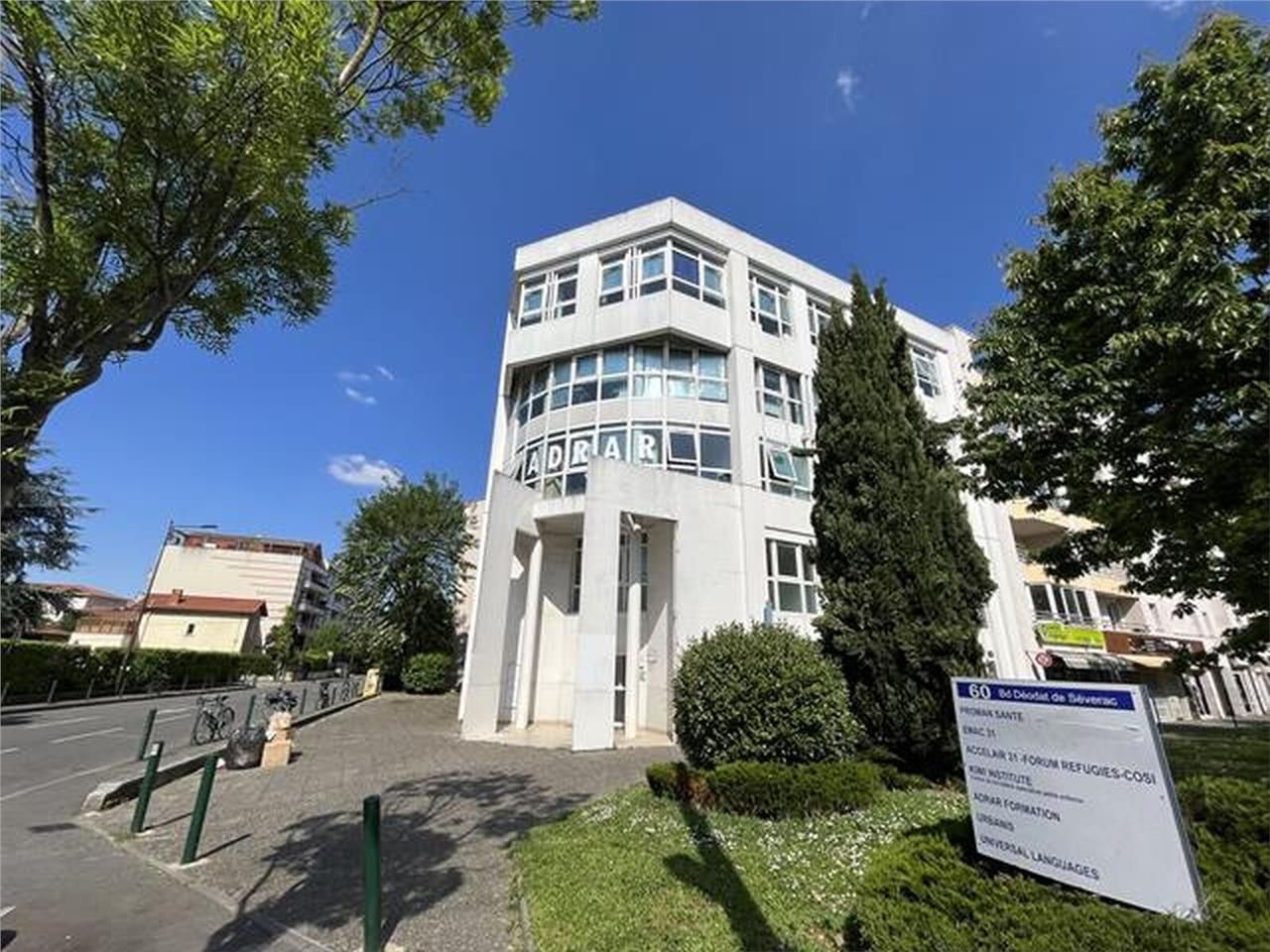 Nous vous proposons une surface de bureaux à la l