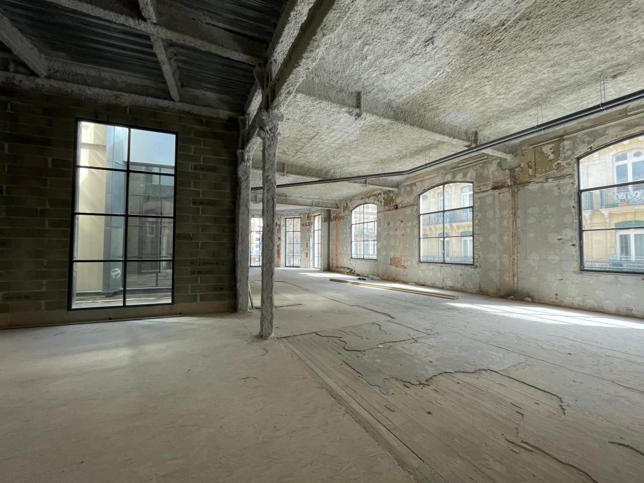 707.3 m² pour ce bureaux en location à Toulouse