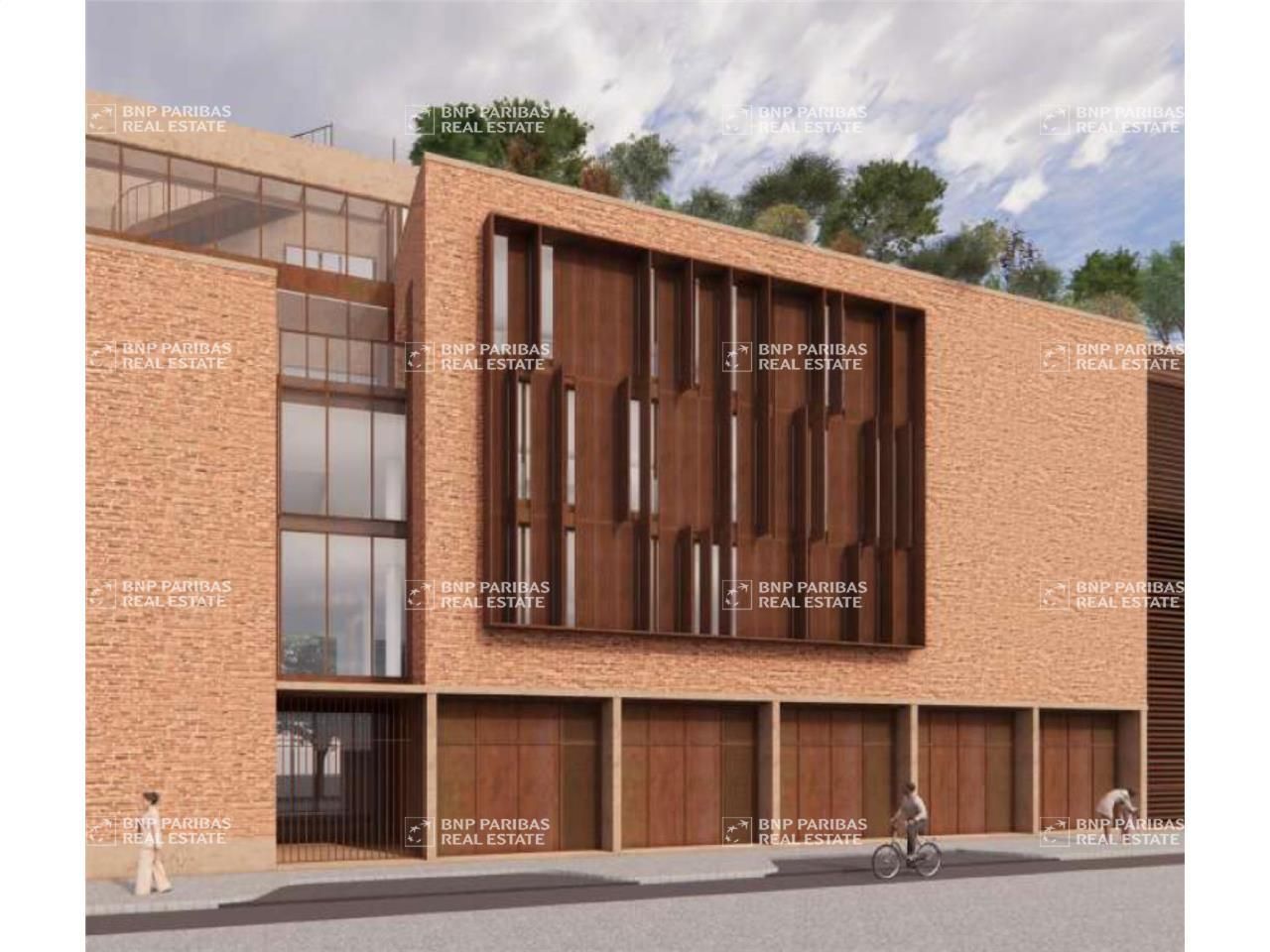 710 m² pour ce local commercial en location à Toulouse