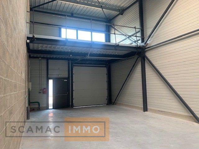 Local d'activités de 99m²