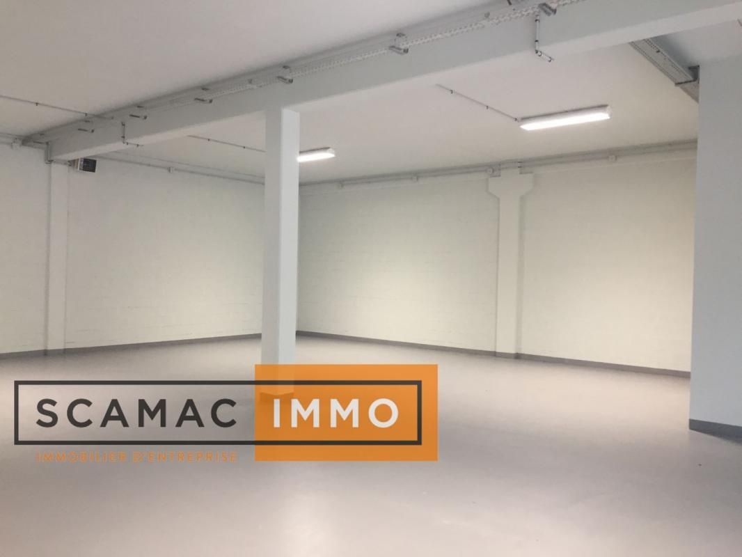 Location Local d'activités 500 m² non divisibles