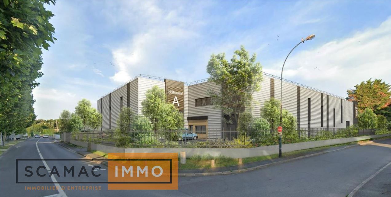 Local d'activités de 876m²