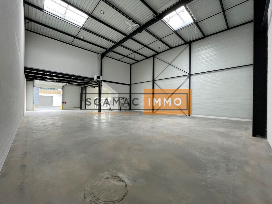 Location Local d'activités 591 m² non divisibles