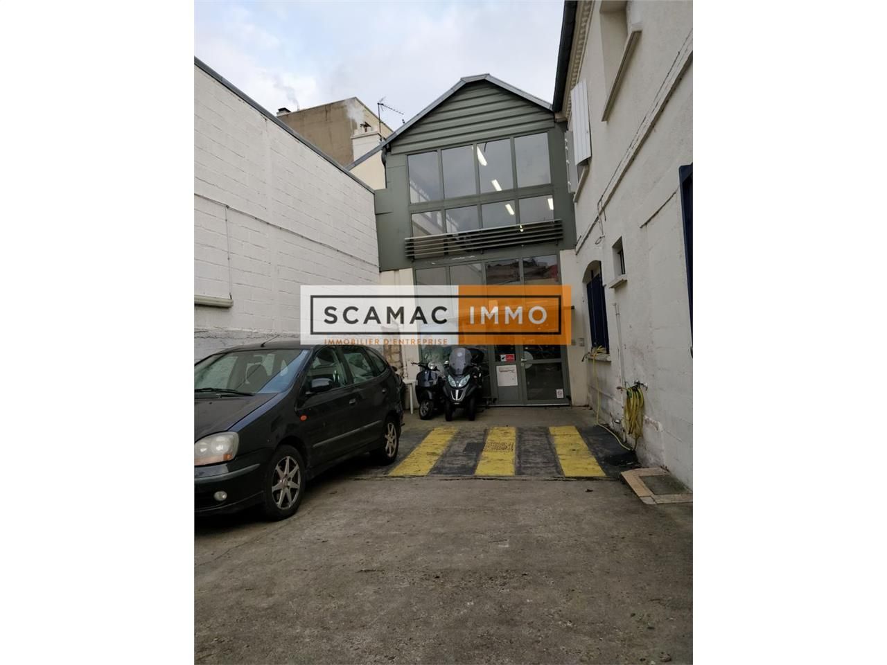 Location Local d'activités 500 m² non divisibles