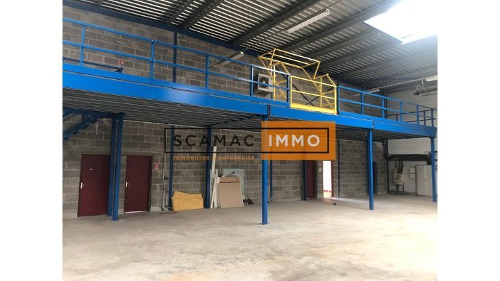 Local d'activités de 1500m²