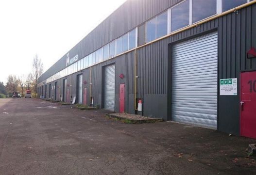 Location Local d'activités 813 m² non divisibles